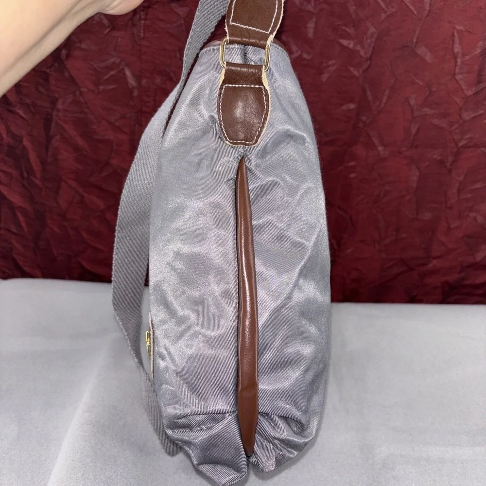 Vintage 1980s Sasson Large Capacity Travel Bag Gray Nylon Brown‎ Leather Piping